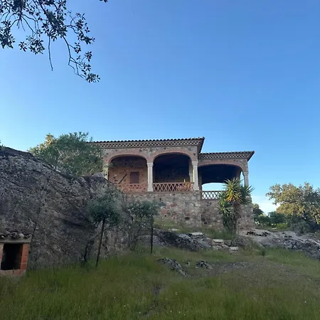 Ar Molino De Viento * La Roca de la Sierra